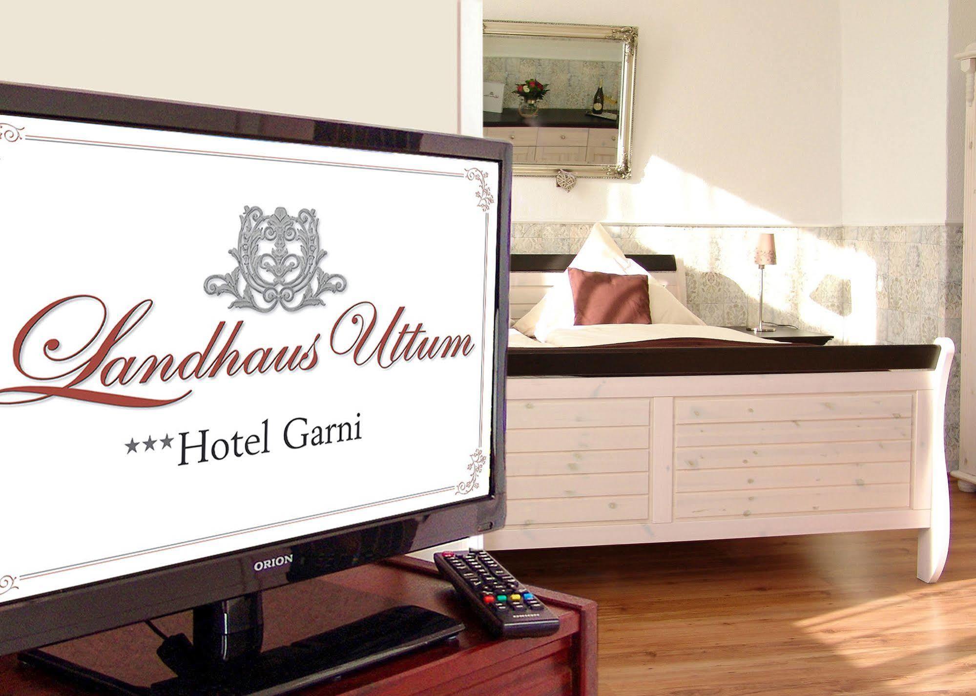 Hotel Garni Landhaus Uttum Krummhörn Exteriör bild